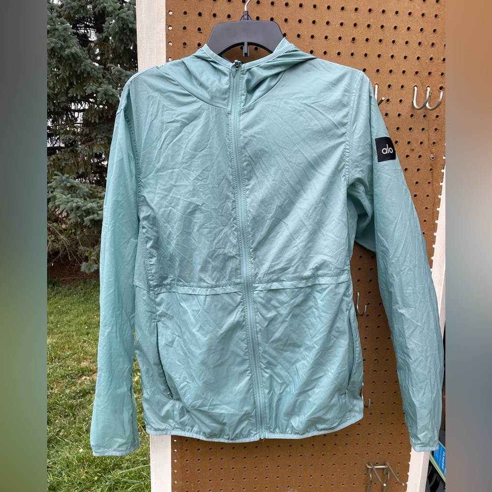 Alo yoga teal windbreaker jacket size medium